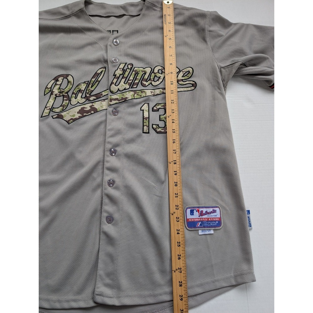 READ Manny Machado Baltimore Orioles Jersey Size 50 Camo Memorial Day Majestic - Picture 7 of 12